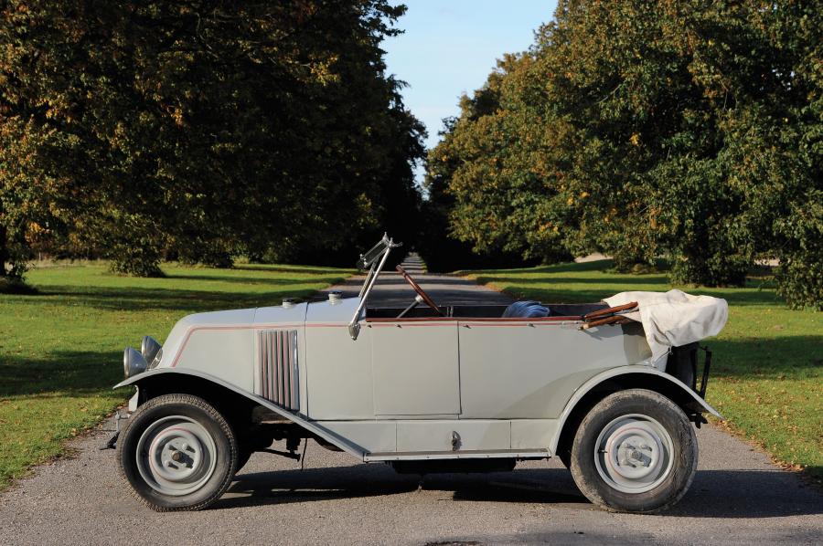  Renault NN Four-Seater 1922 года  (фото 27 из 30)